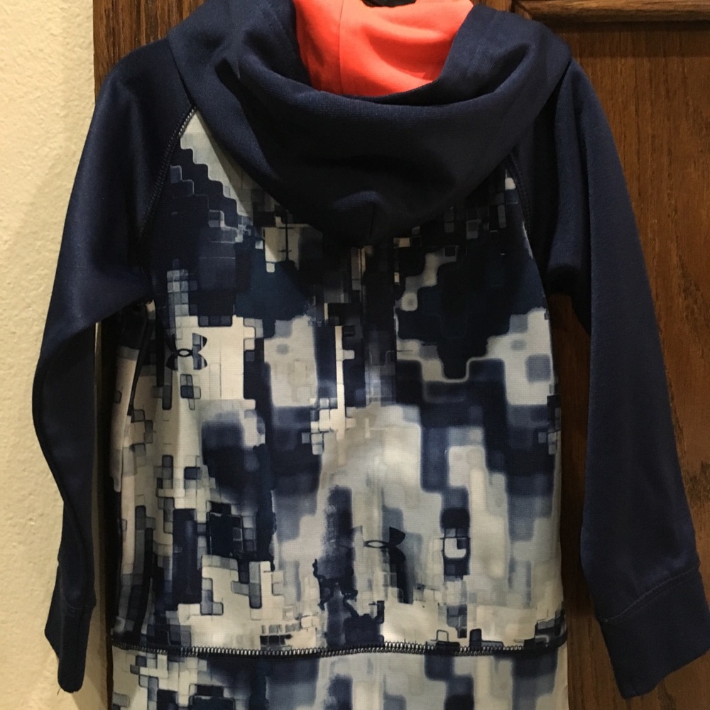 Sweater - Picture 2 of 3